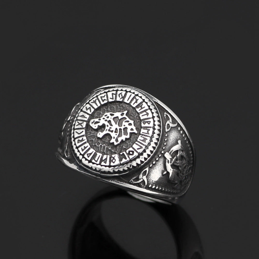 Bague Loup Motif Viking – Accessoire robuste inspiré des légendes scandinaves.