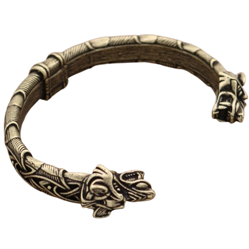 Bracelet Viking tête de loup ajustable en finition bronze vieilli, représentant la puissance et la loyauté des anciens guerriers.

