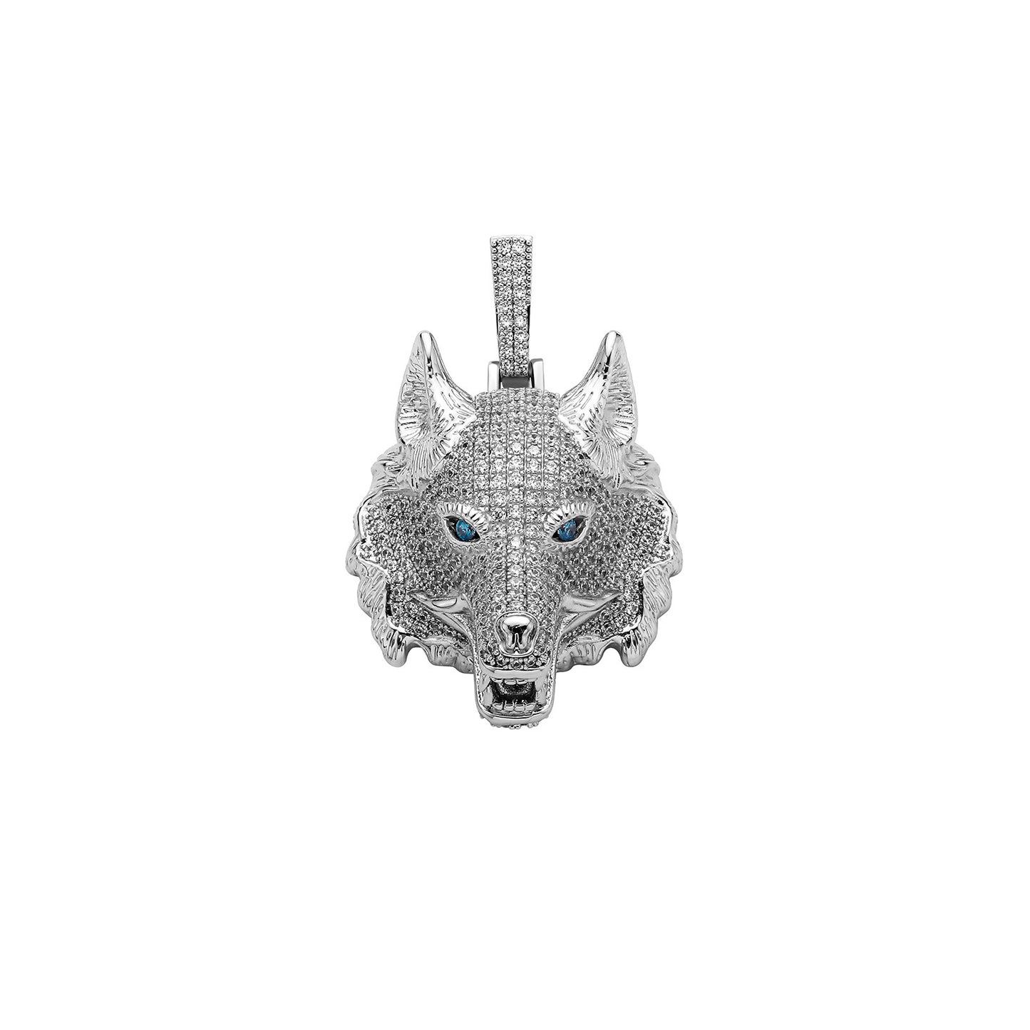 Vue complète du Collier Tête de Loup en argent, un bijou au design élégant et audacieux avec un pendentif détaillé et






