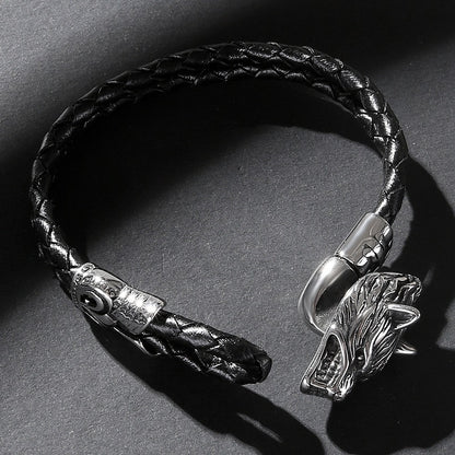 bracelet tête de loup cuir acier montrant ces dents 