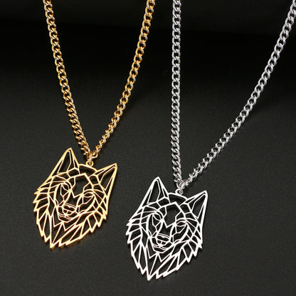 Vue globale du Collier Loup Origami en version or et argent, avec leurs chaînes en acier inoxydable, affichant un design moderne et minimaliste inspiré de l'art origami.






